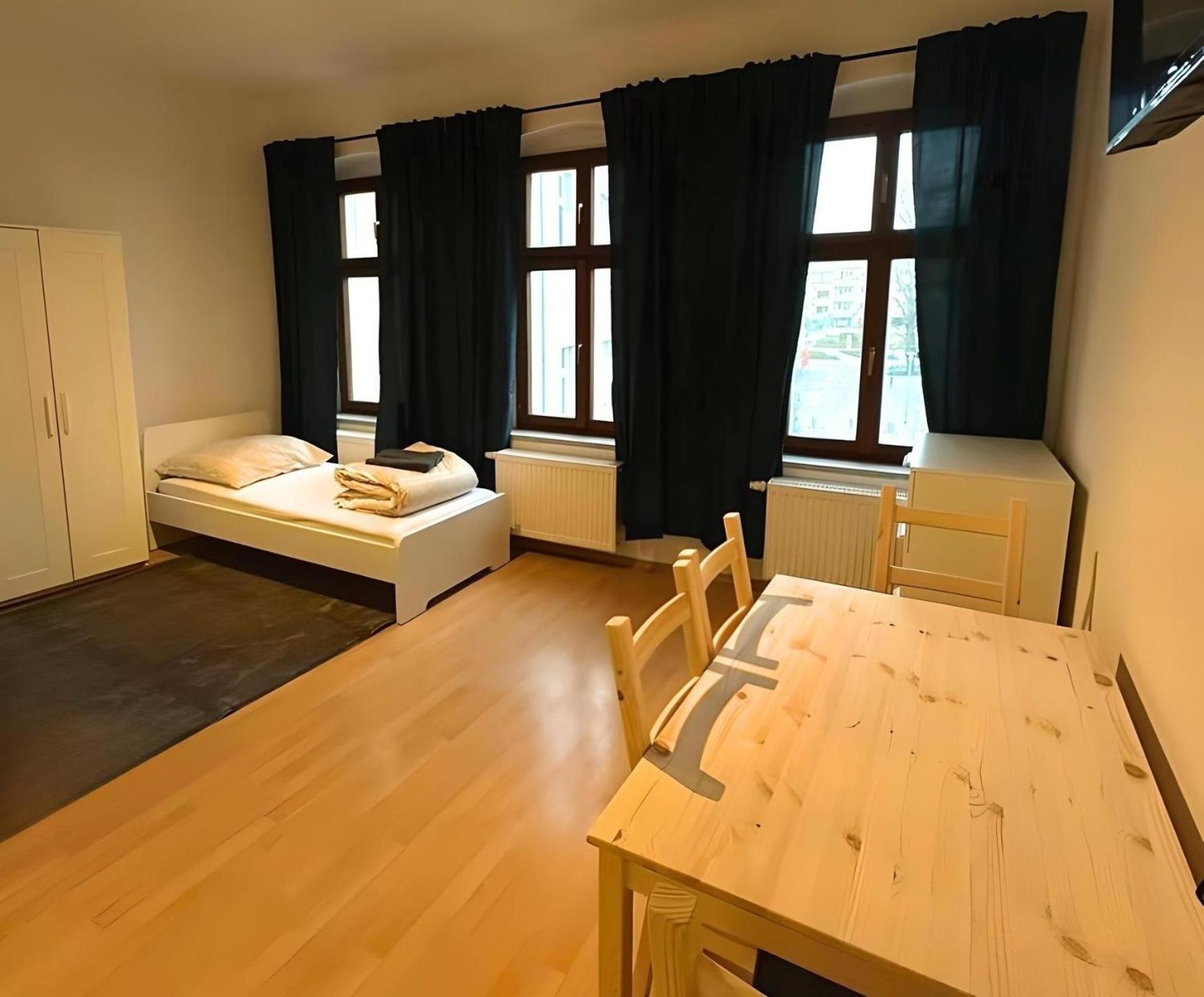 Merseburg Apartments Mit Guter Ausstattung In Zentraler Lage Dış mekan fotoğraf